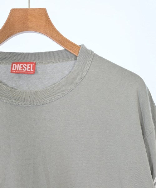 DIESEL เสื้อยืด/เสื้อท็อปส์