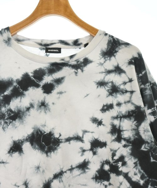 DIESEL เสื้อยืด/เสื้อท็อปส์