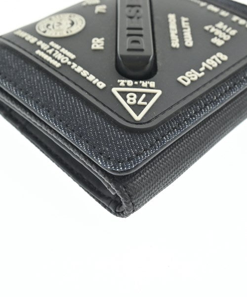 DIESEL กระเป๋าสตางค์/กระเป๋าใส่เหรียญ