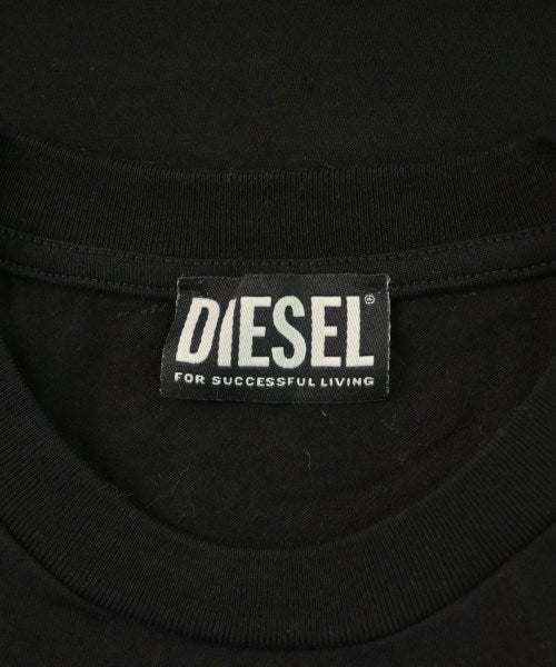DIESEL เสื้อยืด/เสื้อท็อปส์