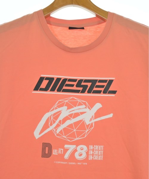 DIESEL เสื้อยืด/เสื้อท็อปส์