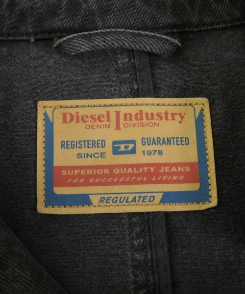 DIESEL เสื้อกันฝน