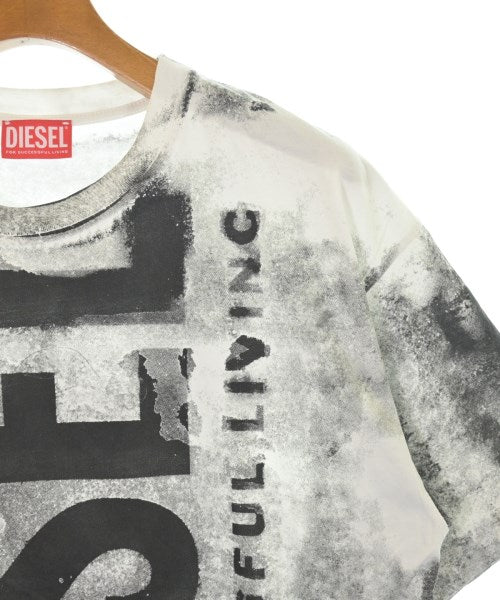 DIESEL เสื้อยืด/เสื้อท็อปส์