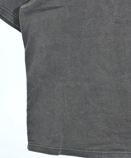 DIESEL เสื้อยืด/เสื้อท็อปส์