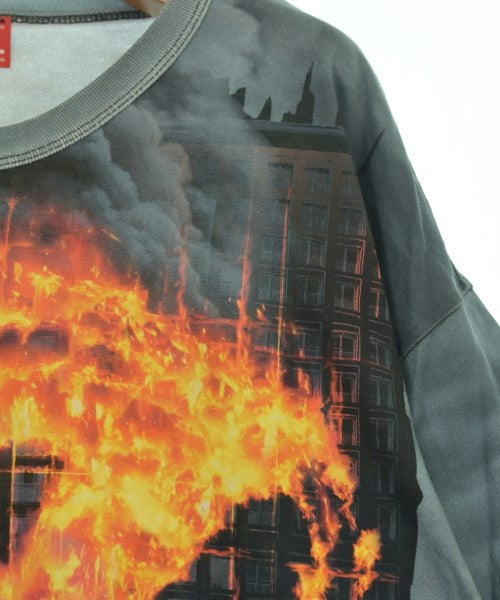 DIESEL เสื้อยืด/เสื้อท็อปส์