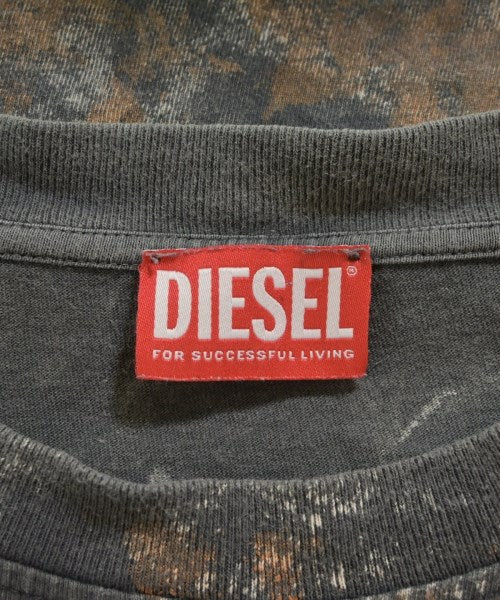 DIESEL เสื้อยืด/เสื้อท็อปส์