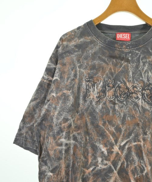 DIESEL เสื้อยืด/เสื้อท็อปส์