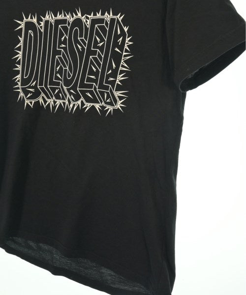 DIESEL เสื้อยืด/เสื้อท็อปส์