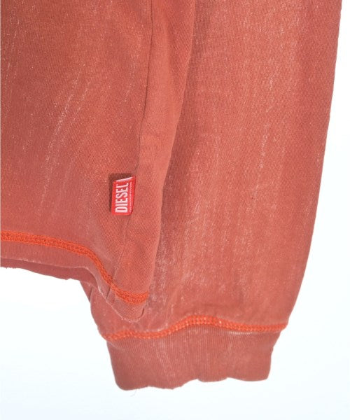 DIESEL เสื้อยืด/เสื้อท็อปส์