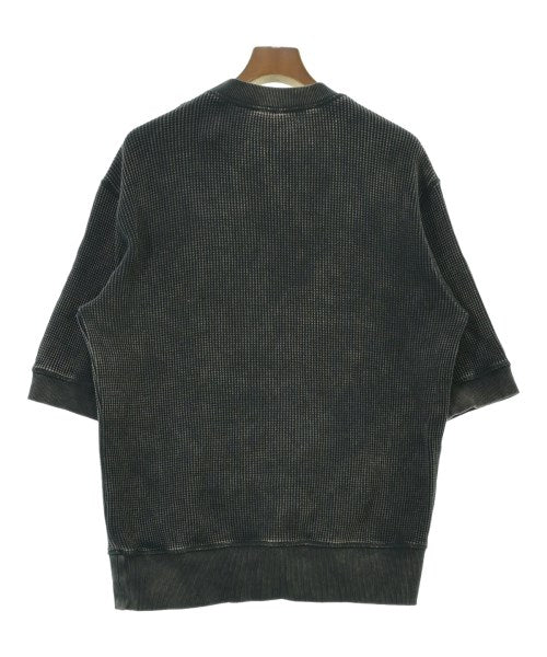 DIESEL เสื้อยืด/เสื้อท็อปส์