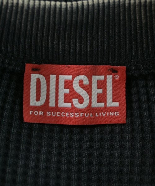 DIESEL เสื้อยืด/เสื้อท็อปส์