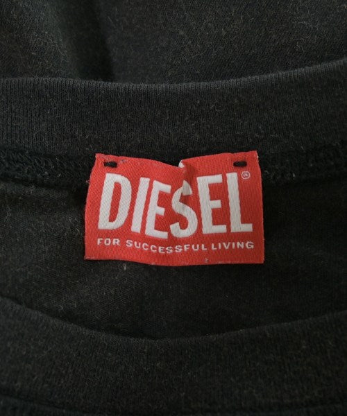DIESEL เสื้อยืด/เสื้อท็อปส์