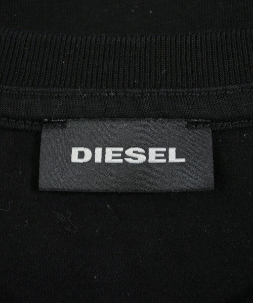 DIESEL เสื้อยืด/เสื้อท็อปส์