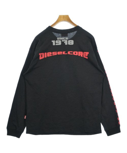 DIESEL เสื้อยืด/เสื้อท็อปส์