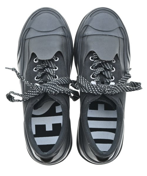 DIESEL รองเท้าผ้าใบ