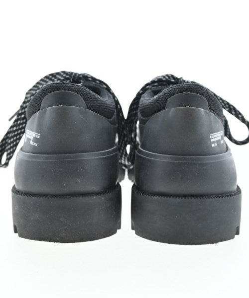 DIESEL รองเท้าผ้าใบ