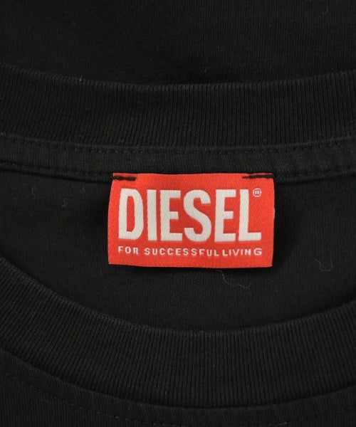 DIESEL เสื้อยืด/เสื้อท็อปส์