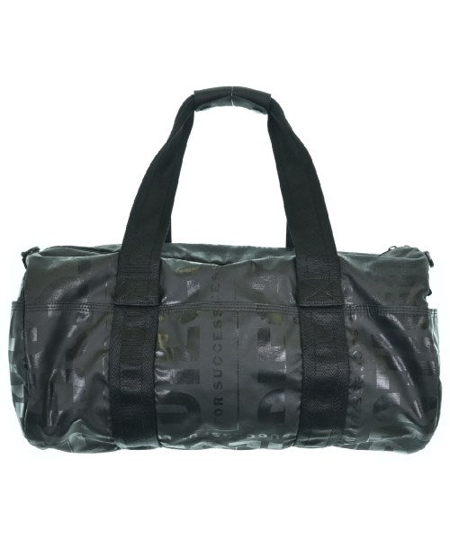 DIESEL กระเป๋าใส่อุปกรณ์ขนาดใหญ่