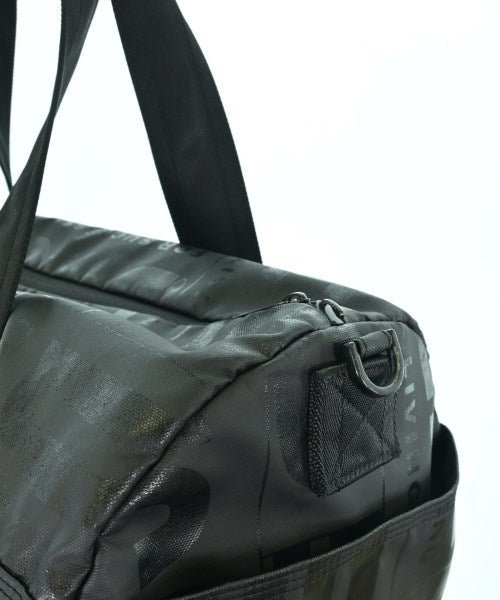 DIESEL กระเป๋าใส่อุปกรณ์ขนาดใหญ่