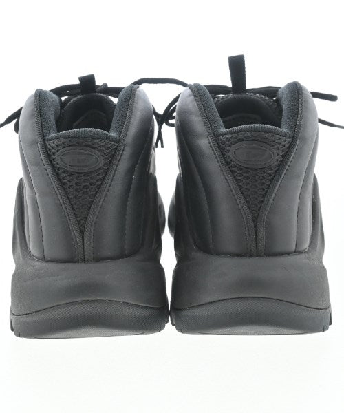 DIESEL รองเท้าผ้าใบ