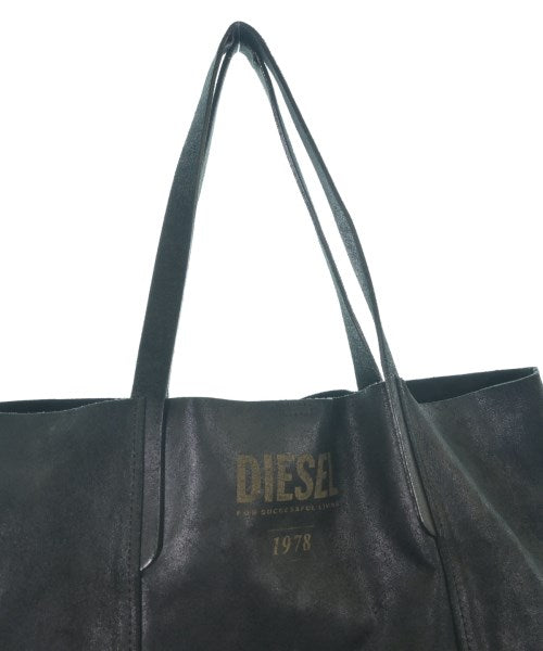 DIESEL กระเป๋าถือขนาดใหญ่
