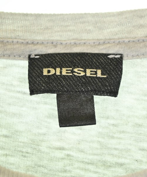 DIESEL เสื้อยืด/เสื้อท็อปส์
