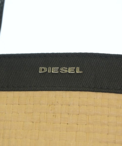 DIESEL กระเป๋าถือขนาดใหญ่