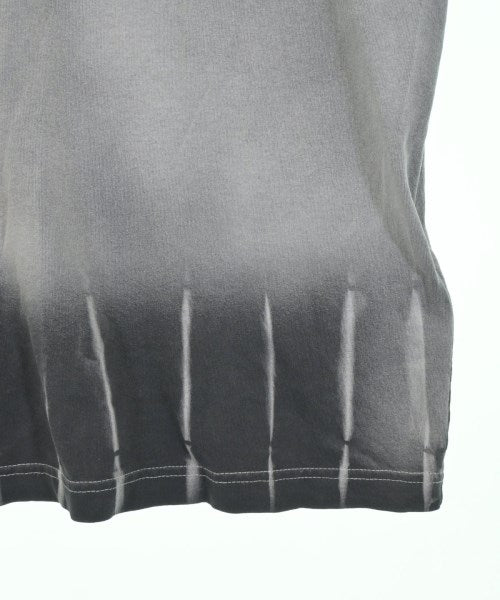DIESEL เสื้อยืด/เสื้อท็อปส์