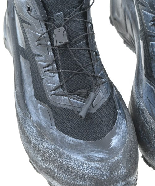 DIESEL รองเท้าผ้าใบ