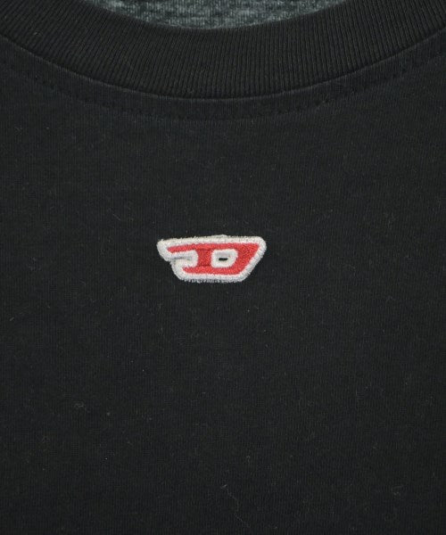 DIESEL เสื้อยืด/เสื้อท็อปส์