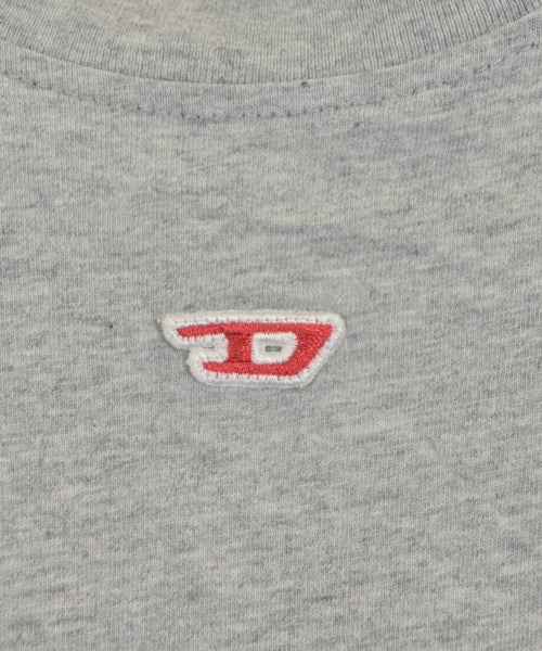 DIESEL เสื้อยืด/เสื้อท็อปส์