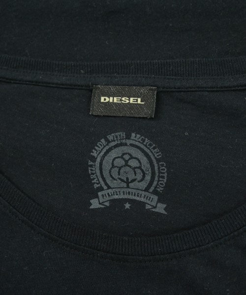 DIESEL เสื้อยืด/เสื้อท็อปส์