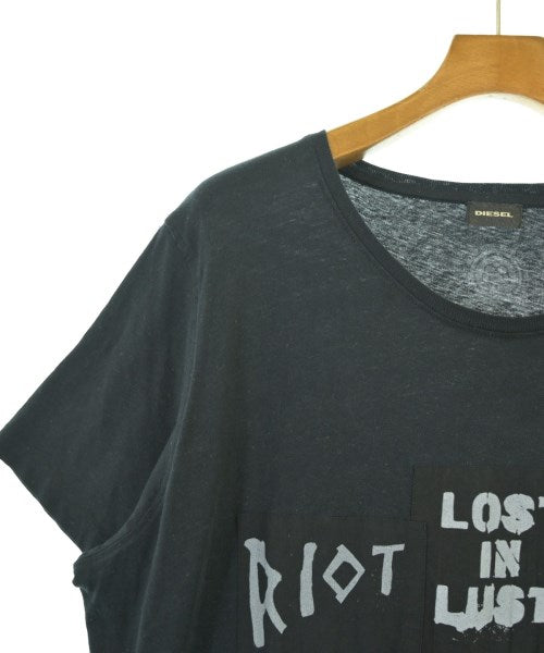 DIESEL เสื้อยืด/เสื้อท็อปส์