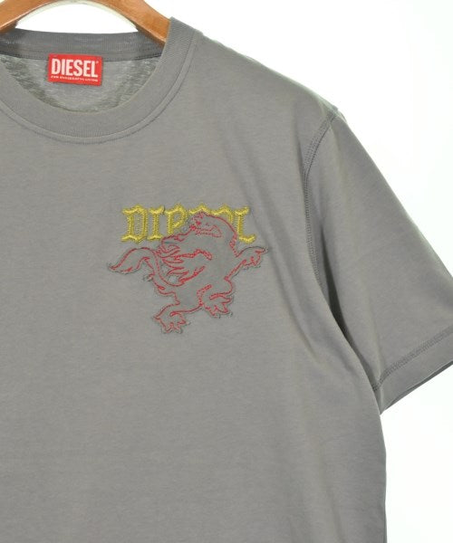 DIESEL เสื้อยืด/เสื้อท็อปส์