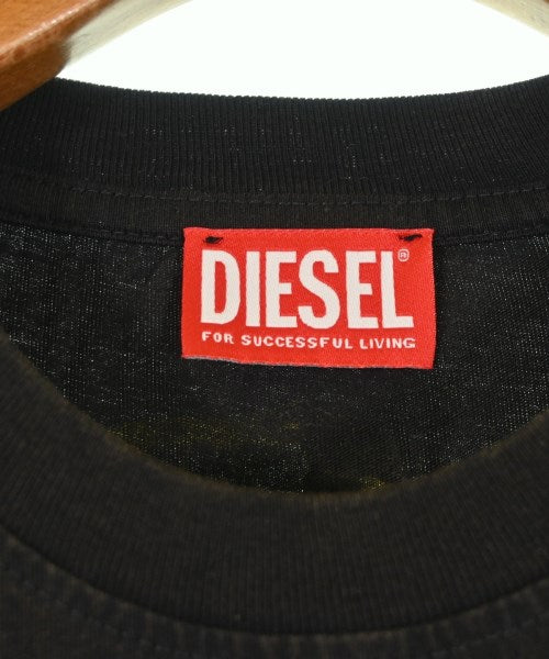 DIESEL เสื้อยืด/เสื้อท็อปส์