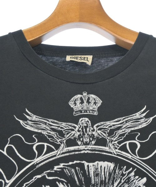 DIESEL เสื้อยืด/เสื้อท็อปส์