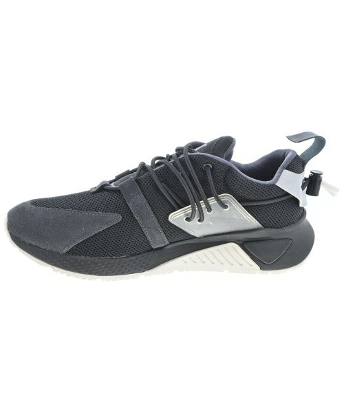 DIESEL รองเท้าผ้าใบ