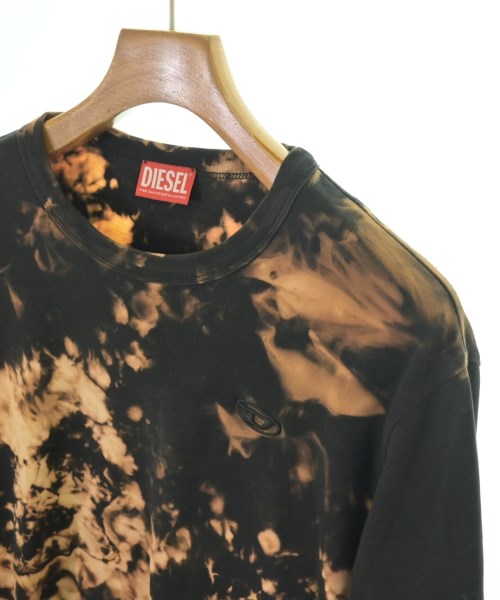 DIESEL เสื้อยืด/เสื้อท็อปส์