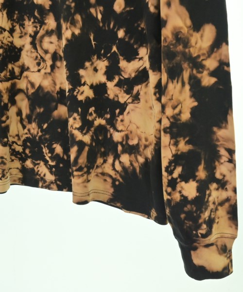 DIESEL เสื้อยืด/เสื้อท็อปส์
