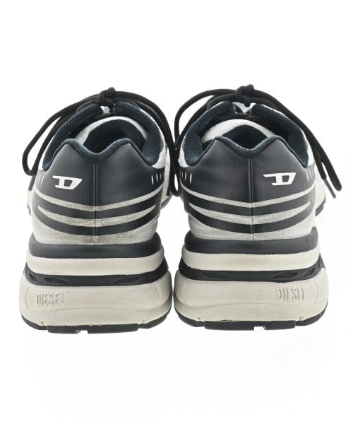 DIESEL รองเท้าผ้าใบ