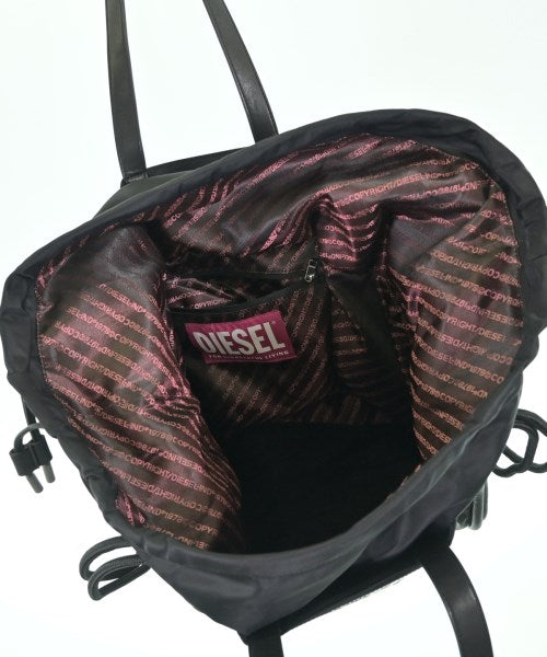 DIESEL กระเป๋าถือขนาดใหญ่