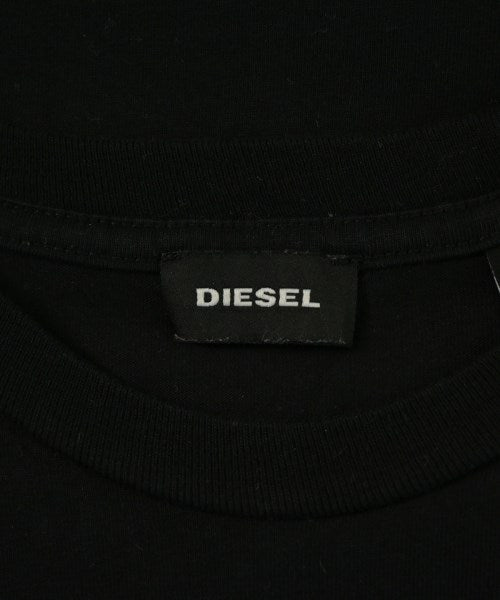 DIESEL เสื้อยืด/เสื้อท็อปส์