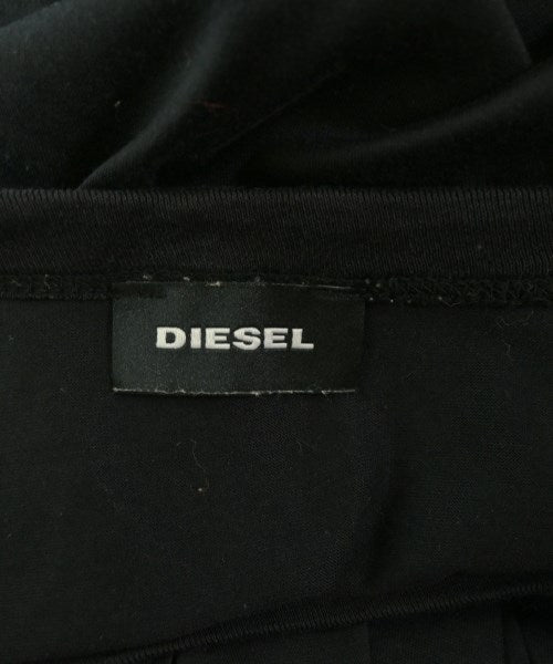 DIESEL เสื้อยืด/เสื้อท็อปส์