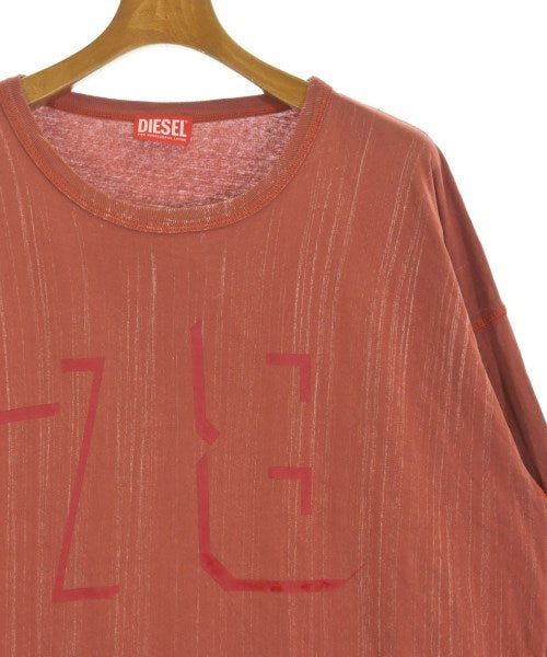 DIESEL เสื้อยืด/เสื้อท็อปส์