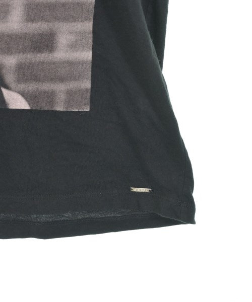 DIESEL เสื้อยืด/เสื้อท็อปส์