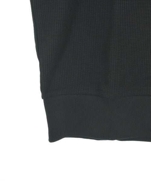 DIESEL เสื้อยืด/เสื้อท็อปส์