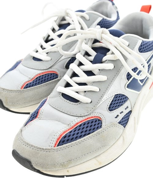 DIESEL รองเท้าผ้าใบ