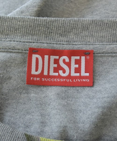 DIESEL เสื้อยืด/เสื้อท็อปส์