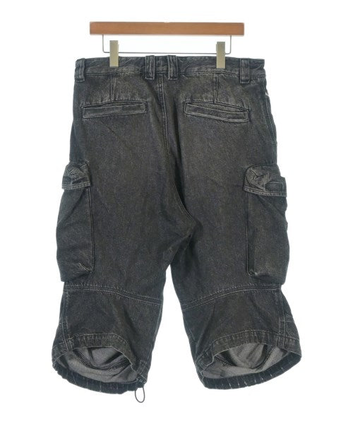 DIESEL กางเกงขาสั้น