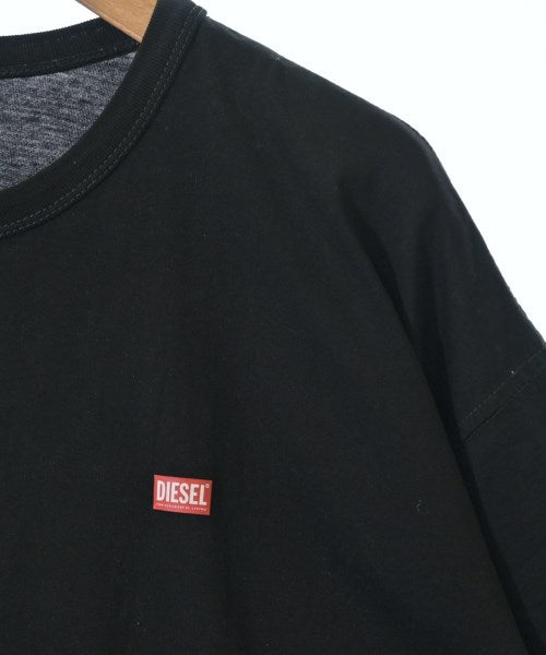 DIESEL เสื้อยืด/เสื้อท็อปส์